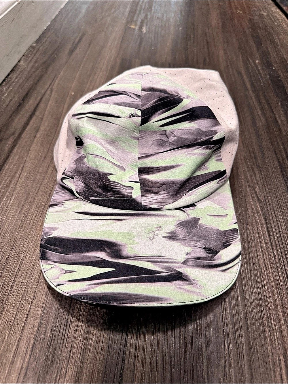 lululemon Fast and Free Running Hat Green & Black